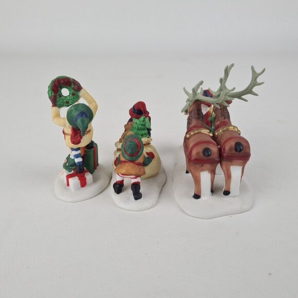 Department 56 Santa's Little Helpers 5610-3 Heritage Christmas Accessory - Picture 3 of 6